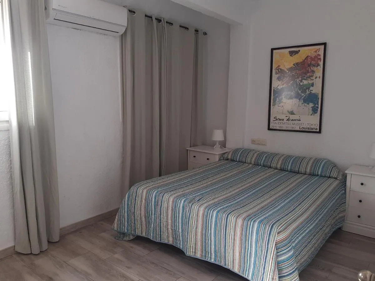 アパート Apartamento トレモリノス